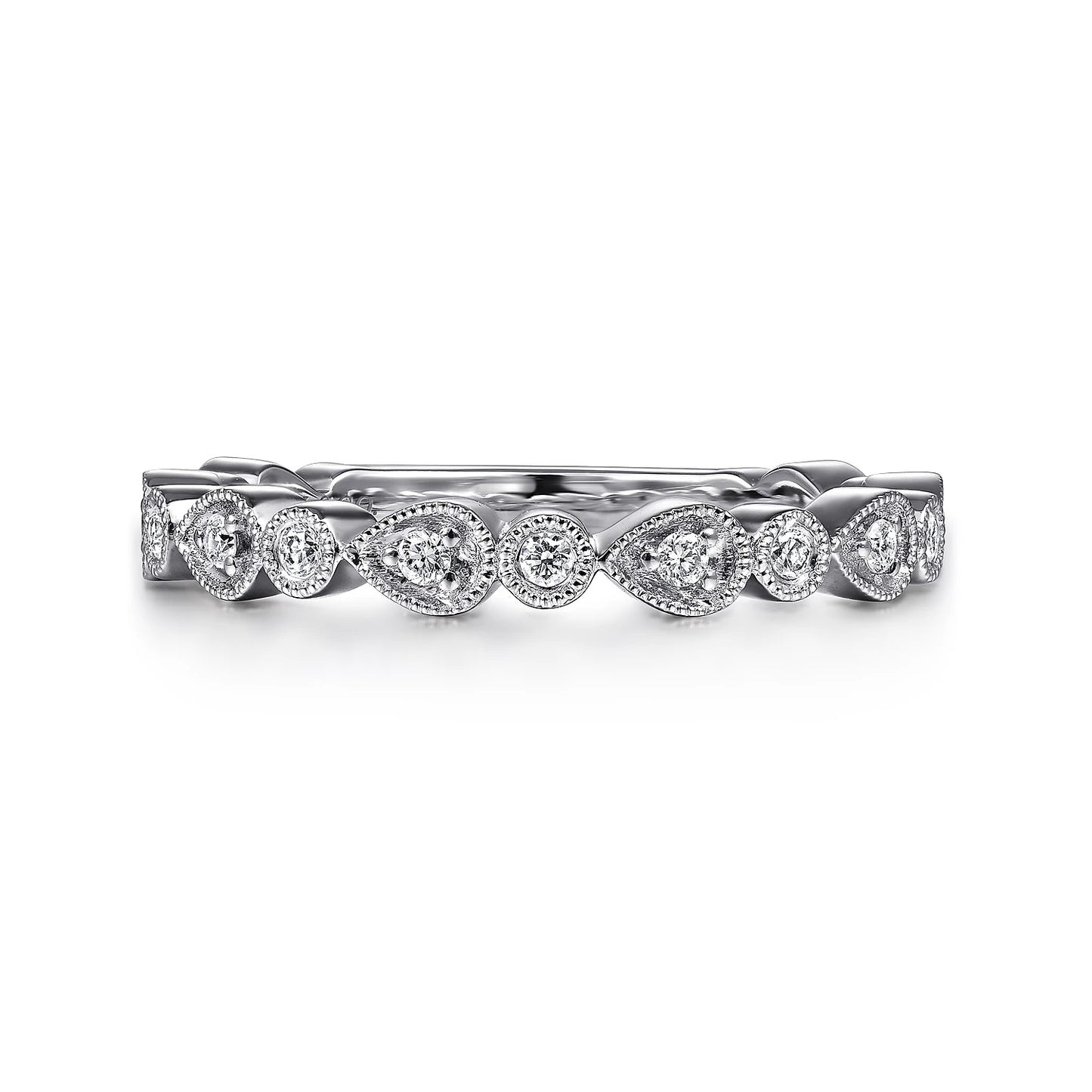 Pear and Round Diamond Station Ring