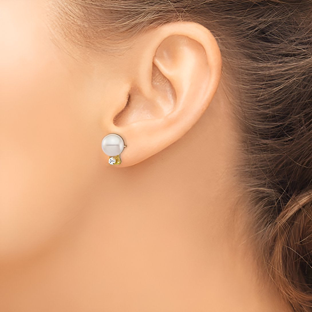 Pearl and Diamond Stud Earrings