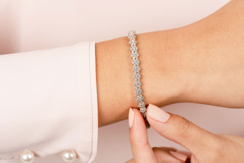 Cluster Diamond Tennis Bracelet